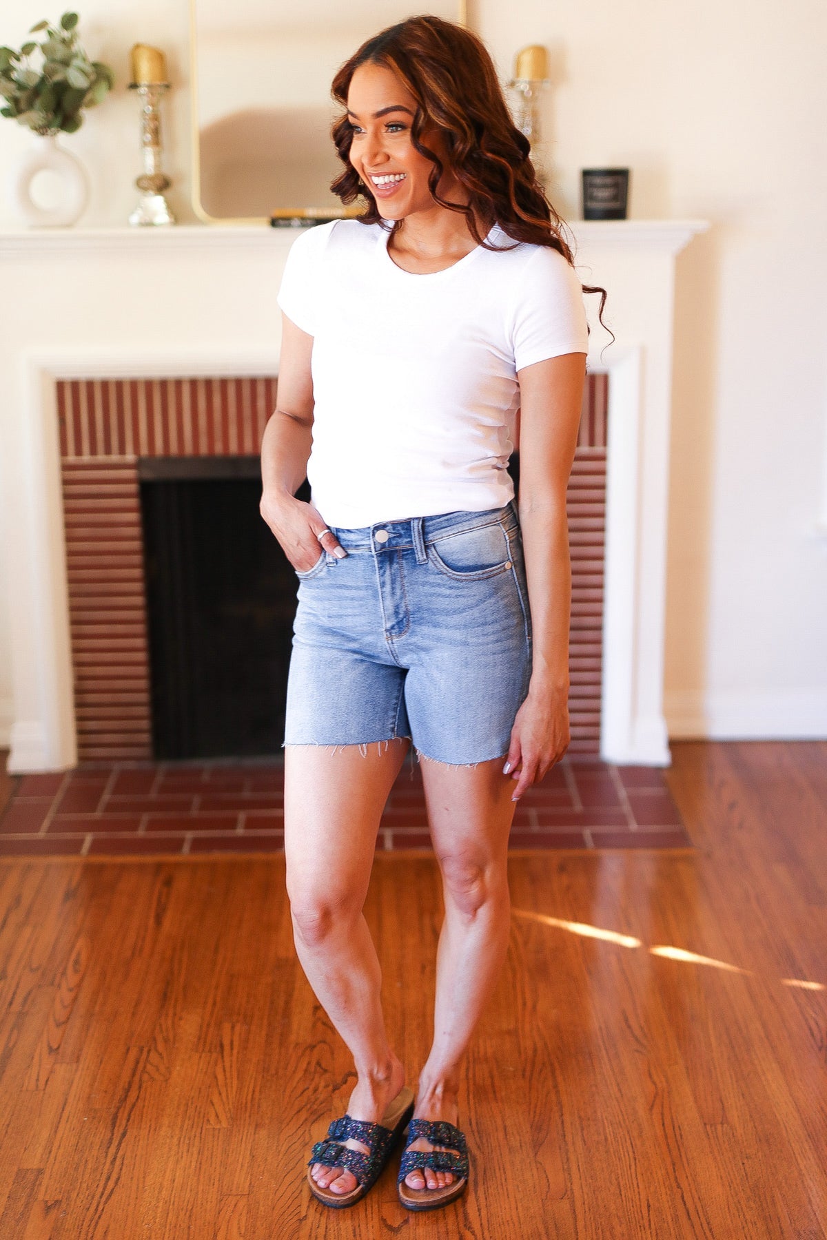 Judy Blue Medium Wash Mid Rise Cut Off Jean Shorts