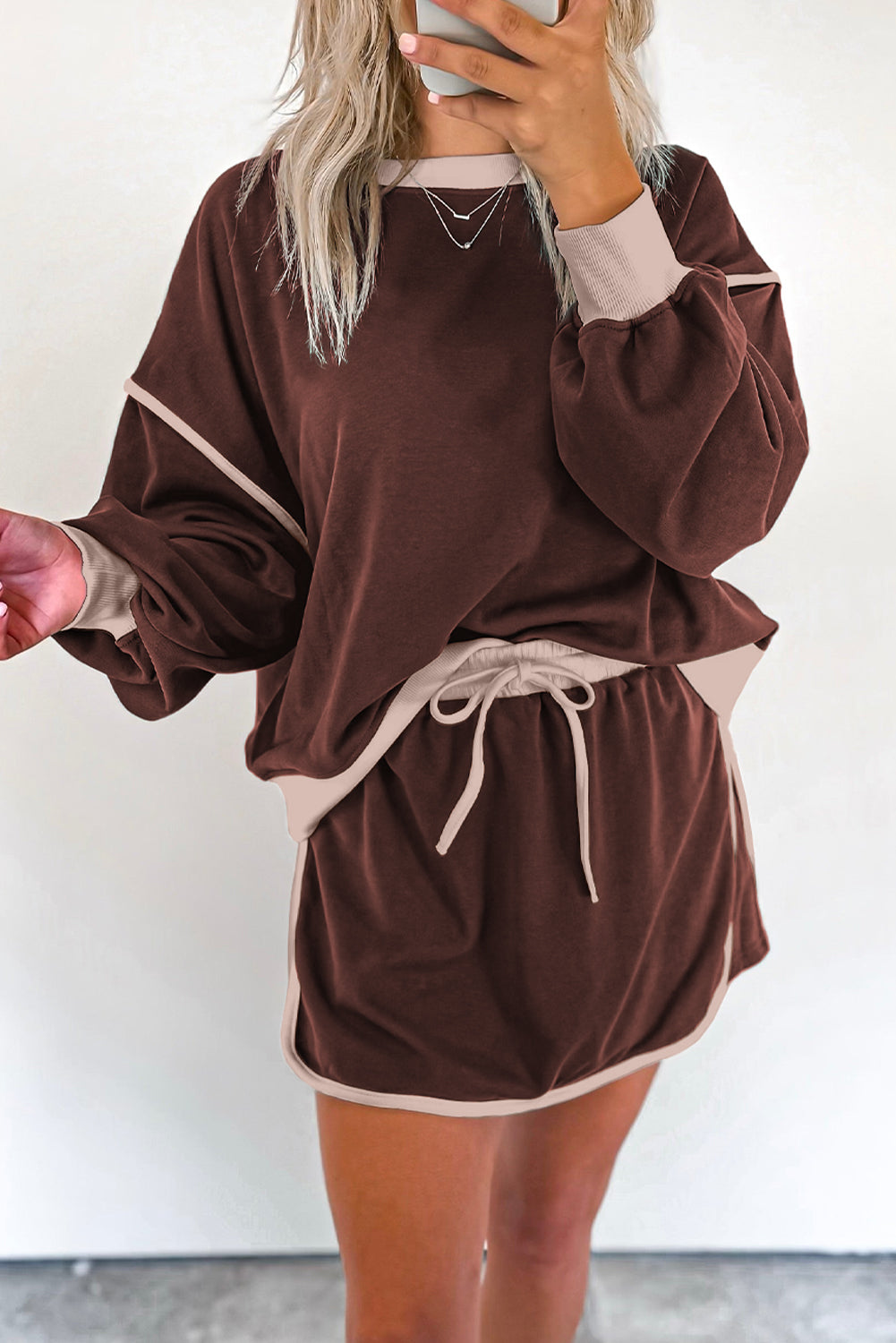 Coffee Contrast Trim Loose Pullover and Lace-up Waist Skort Set