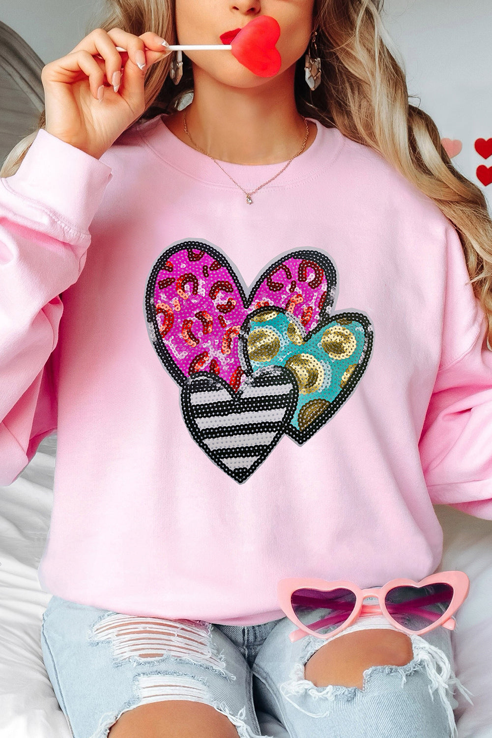 Pink Leopard Heart Patched Graphic Valentines Pullover Sweatshirt