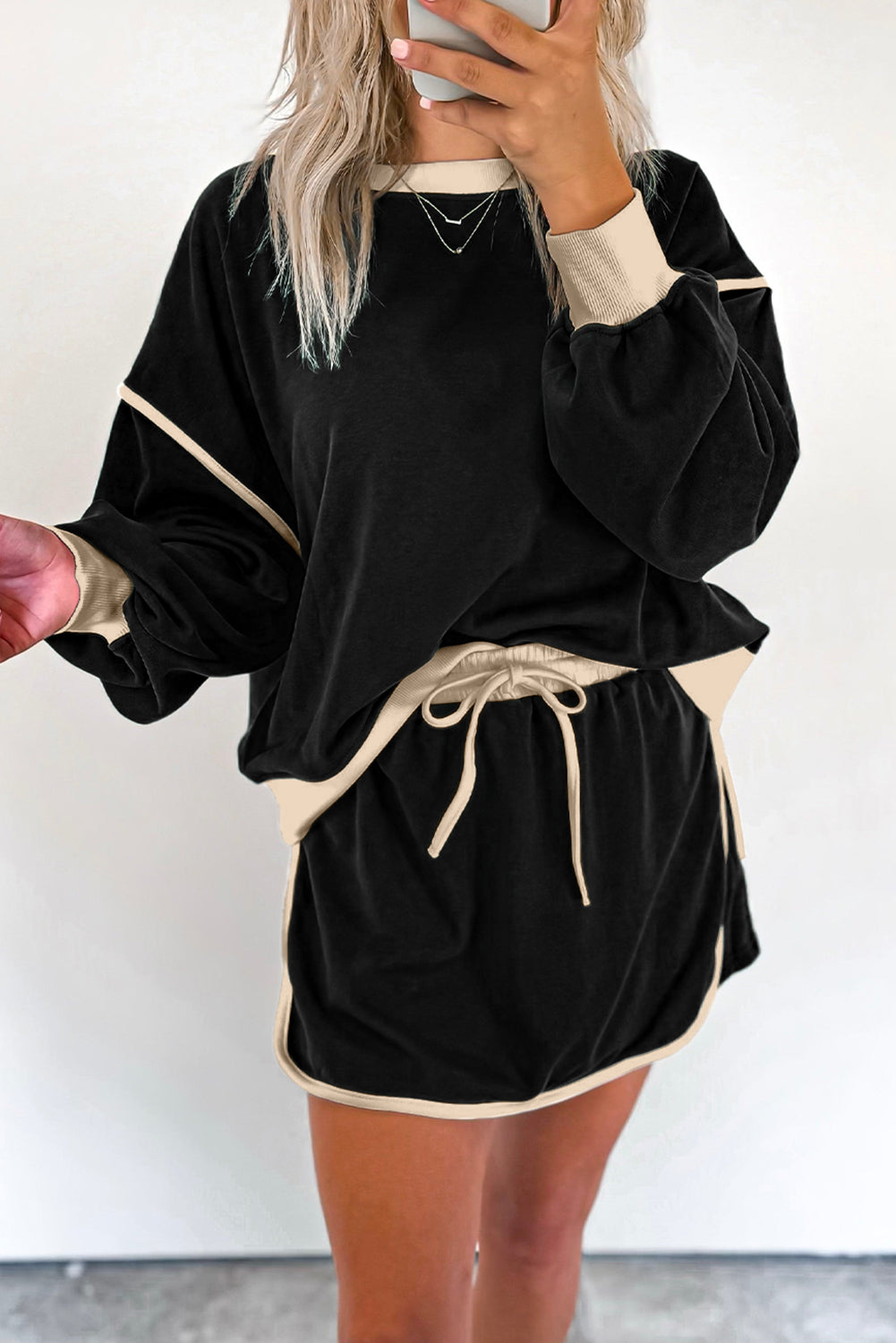 Coffee Contrast Trim Loose Pullover and Lace-up Waist Skort Set