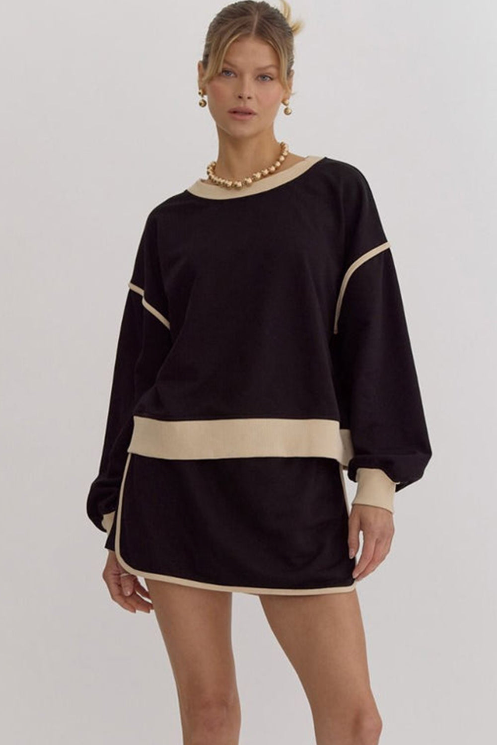 Coffee Contrast Trim Loose Pullover and Lace-up Waist Skort Set